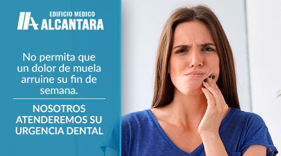 Mujer con Urgencia Dental en Santiago