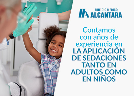 Sedacin Dental Infantil Dentista Felicitando a Nia